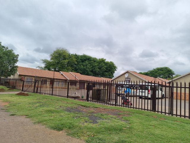 3 Bedroom Property for Sale in Oos Einde North West